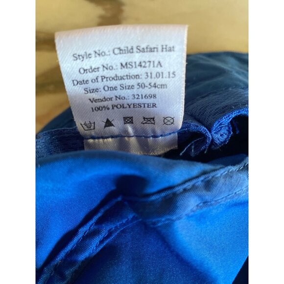 Sun Protection Zone Kids Blue Shark Print Bucket Hat 50+ UPF Adjustable Strap - Picture 7 of 7